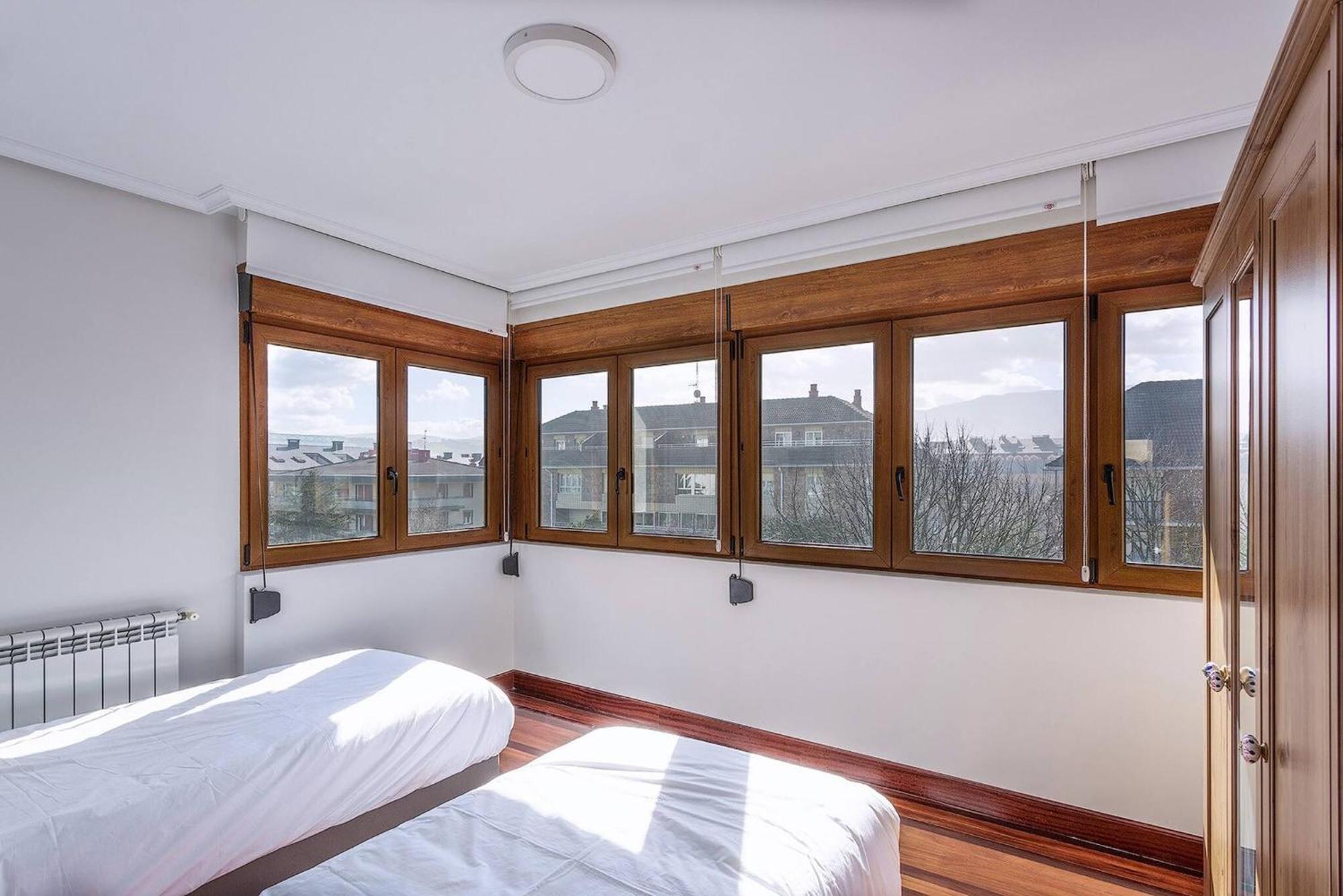 Earra - Casa Damatxo, Terraza, 1 Minuto A La Playa, Zona Tranquila Apartment ซาเราทซ์ ภายนอก รูปภาพ